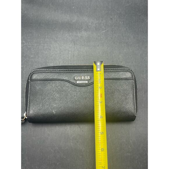 Black Guess Zip Up Wallet Wristlet - Picture 7 of 7